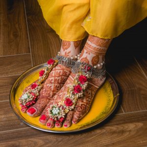 Myindiecraft Golden Red Anklets