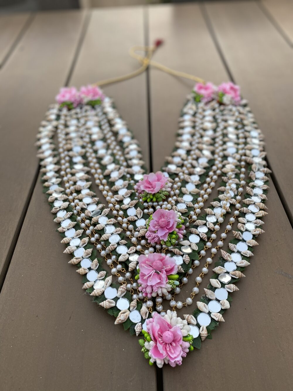 Myindiecraft Queen - Neckpiece - Image 2