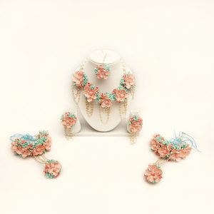 Myindiecraft Peach Breeze Floral Jewellery Set