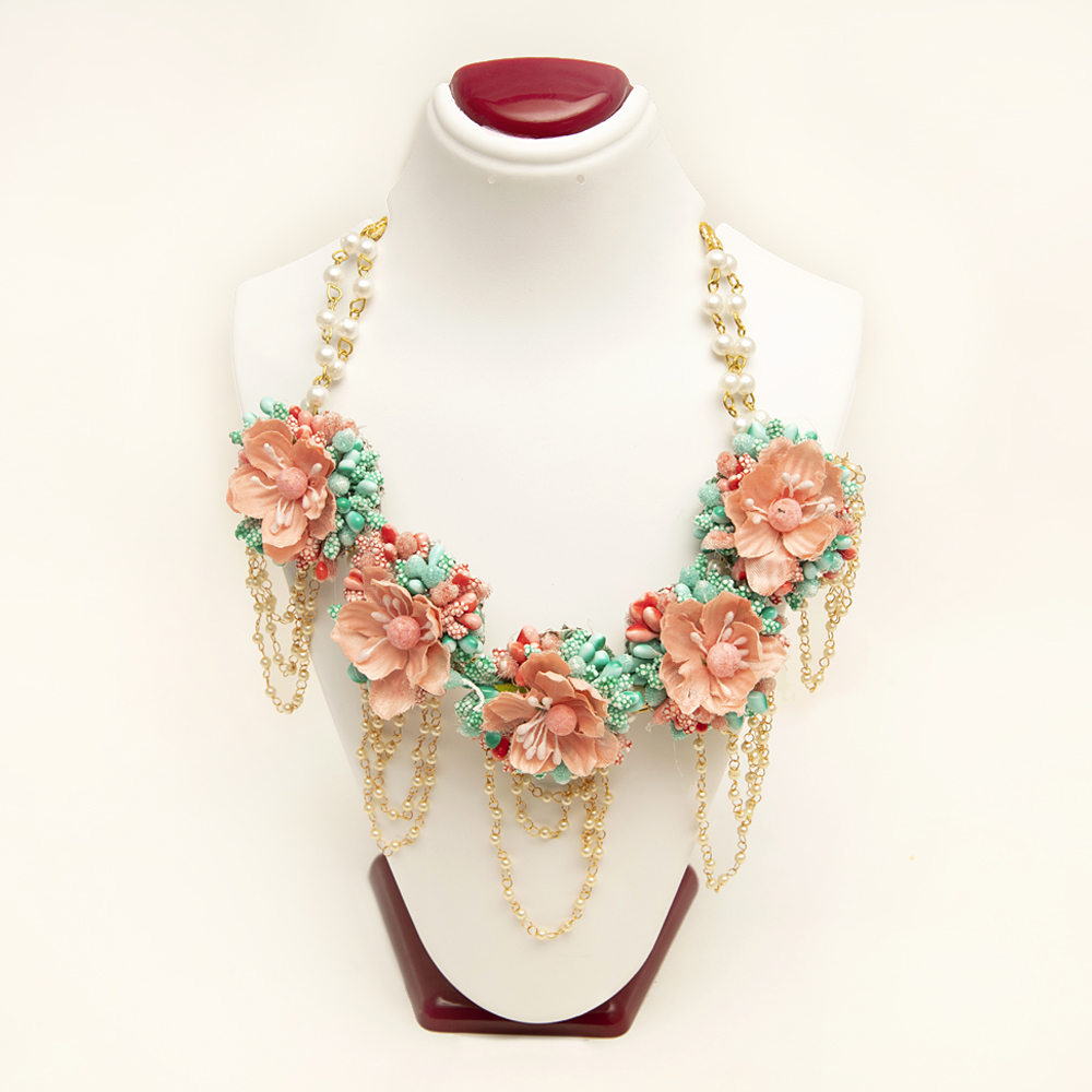 Myindiecraft Peach Breeze Floral Jewellery Set - Image 3