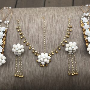 Myindiecraft White Mogra Jewellery Set