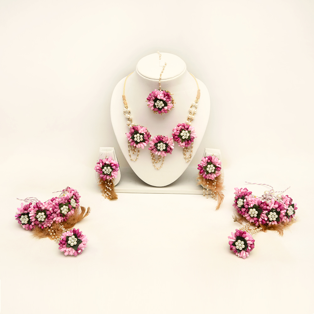 Myindiecraft Pink Feather Jewellery Set - Image 7